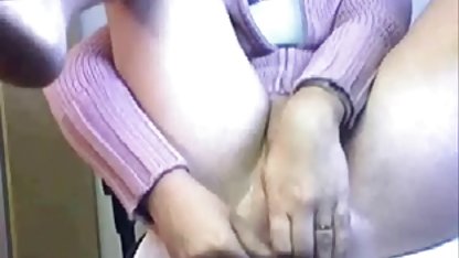 પોલીસને તેના ઘરમાં એક નાગરિક મળે છે