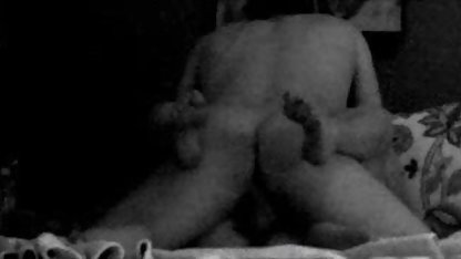 જાપાની સ્કૂલગર્લ એક blowjob બનાવે છે અને બધા જ cumshotને ગળી જાય છે